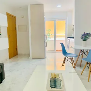  Appartement Homely Parras Con Terraza Interior Y Parking Privado Bajo Suplemento Spanje